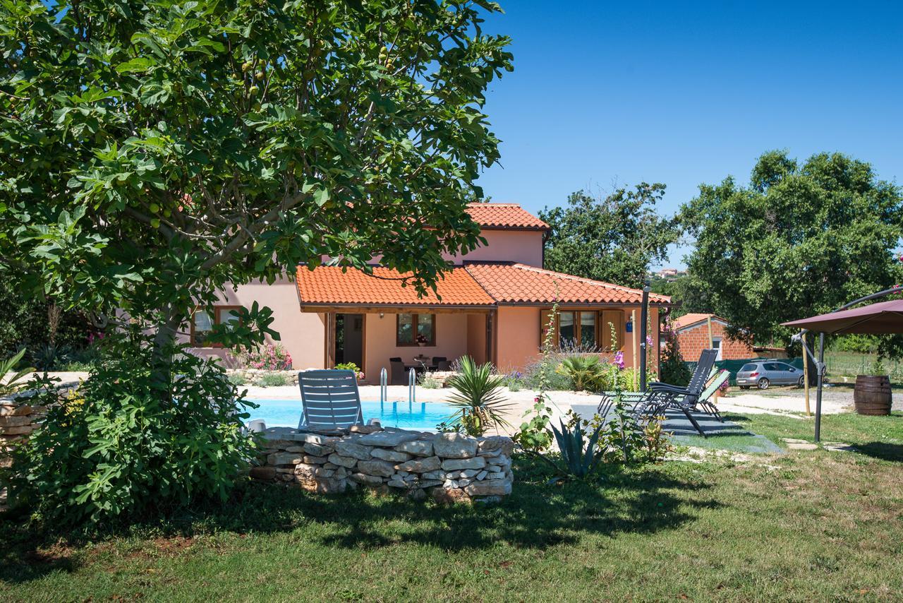 Beautiful Villa Palera With Private Pool Near Pula Ližnjan Zewnętrze zdjęcie